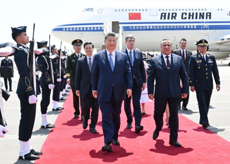 Presidente chino concluye gira por América Latina 1 YdHm6wv2ZnrC4jir