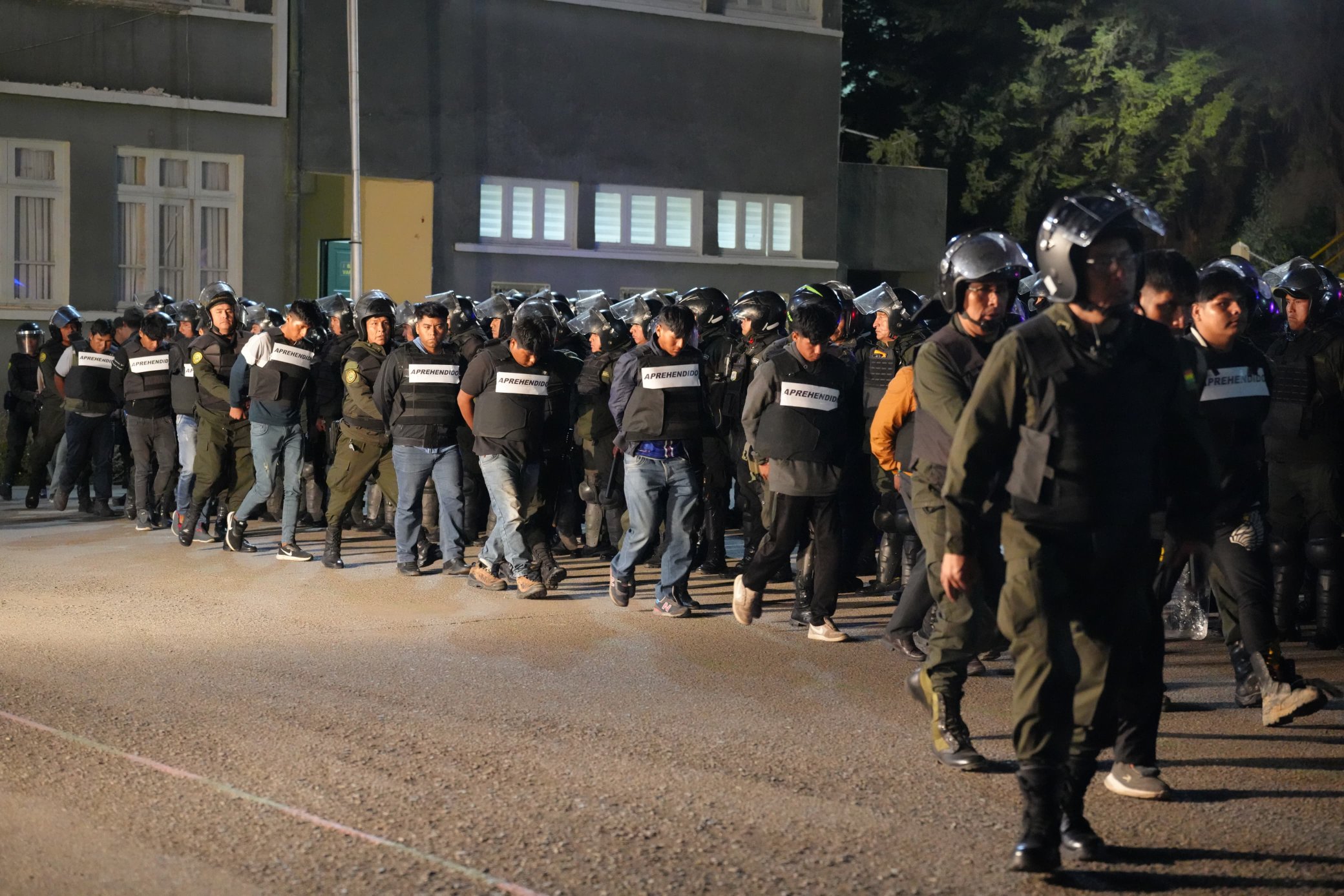 arrestos
