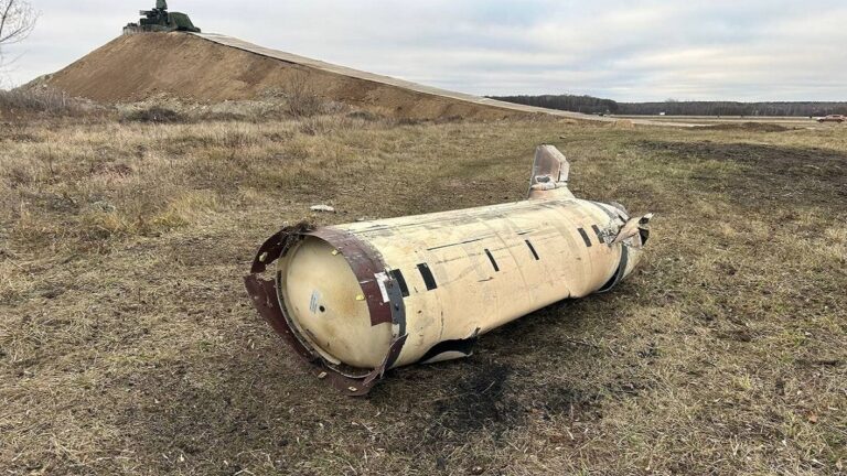 Rusia responderá al lanzamiento de misiles contra la región de Kursk 1 atacms