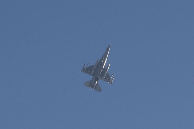 Resistencia libanesa ataca con drones kamikaze la sede del Ministerio de Guerra israelí 1 b217242708ec620594b2b7dabb38acadb5a75a3f