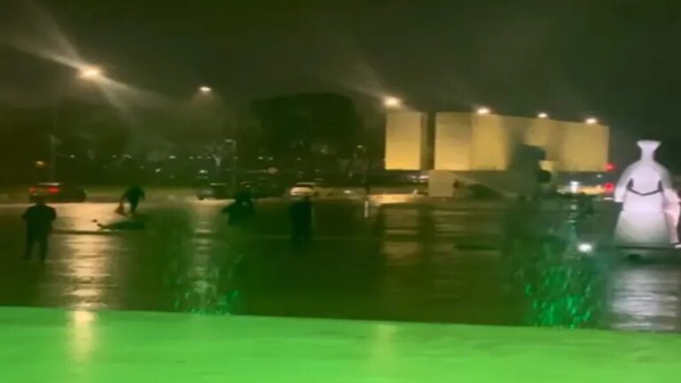 Registran dos explosiones en Plaza de los Tres Poderes en Brasil 1 bRASIL 1