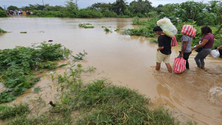 Honduras alerta de nuevas inundaciones por frente frío mientras siguen labores de rescate 1 ho