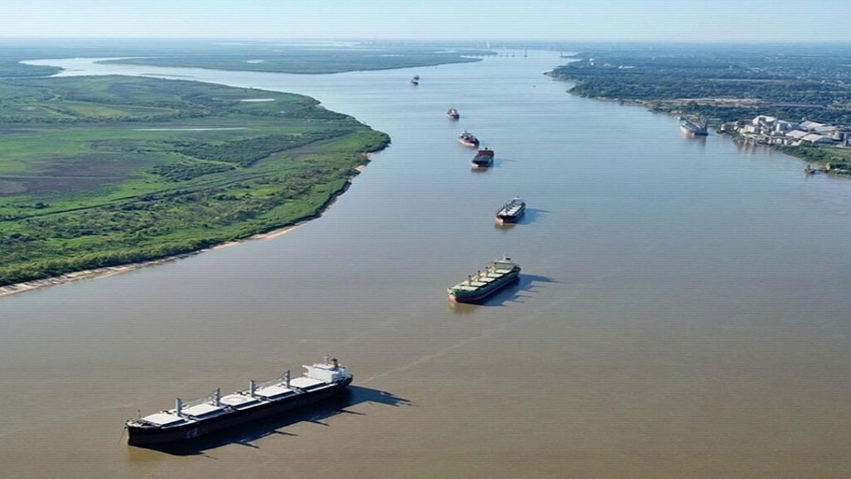 Argentinos preocupados por los daños del extractivismo al río Paraná 3 rio parana