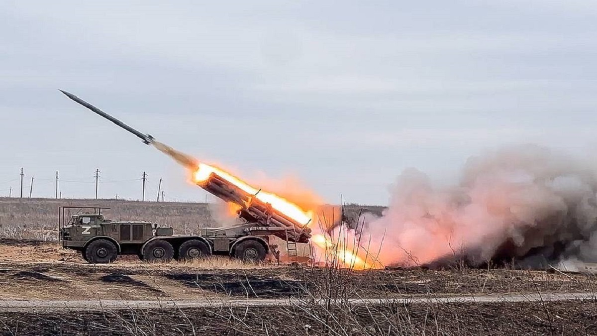 Rusia bombardea instalaciones energéticas de Ucrania vinculadas a la industria militar 2 Rusia Operación Militar Especial Artillería Foto Tass