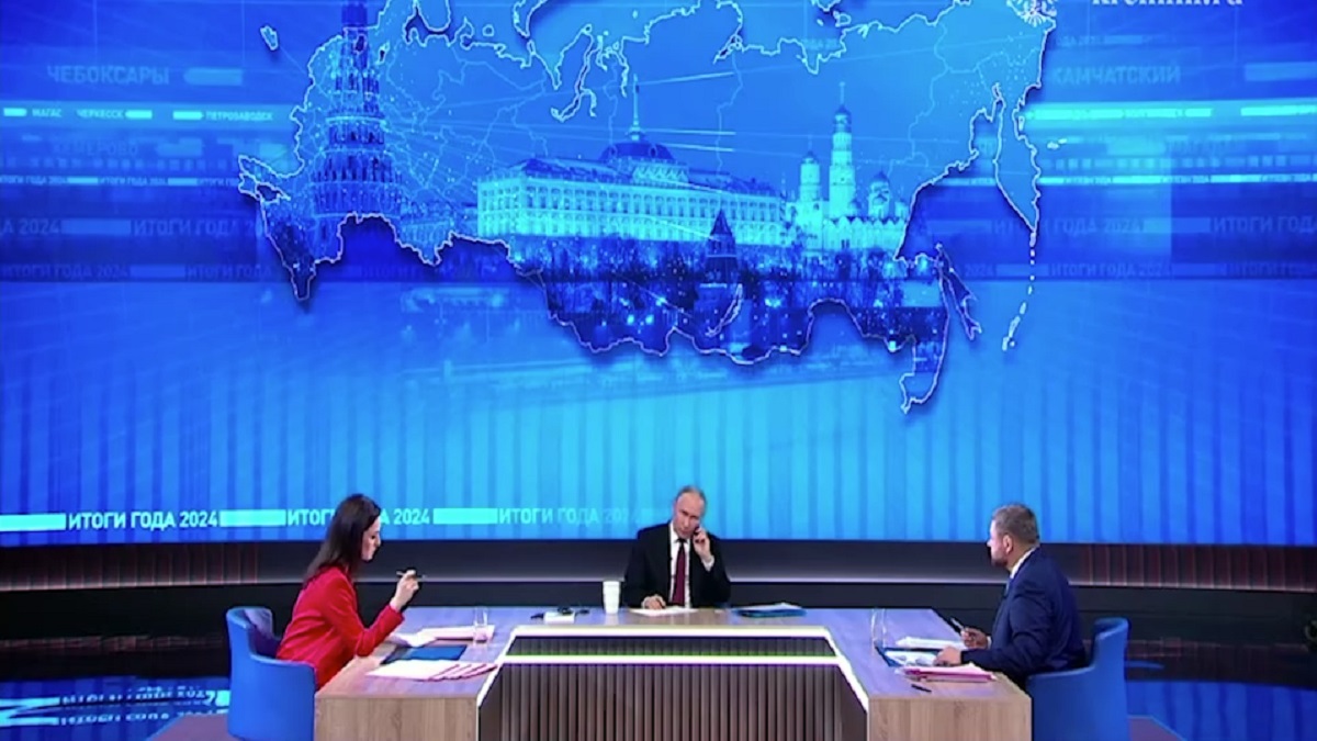 Rusia Presidente Vladimir Putin Línea Directa Con Ciudadanos Foto Prensa Del Kremlin