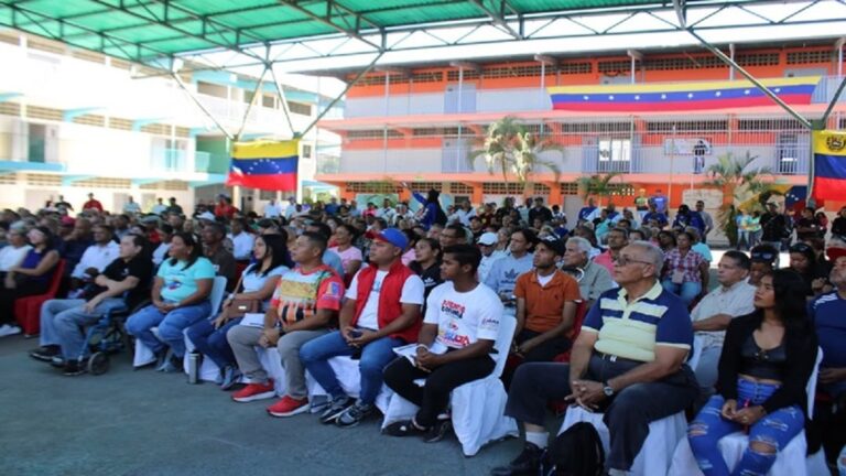 Candidatos a jueces de paz dialogan con ciudadanos en comunidades de Venezuela 1 Sancochos jueces 001