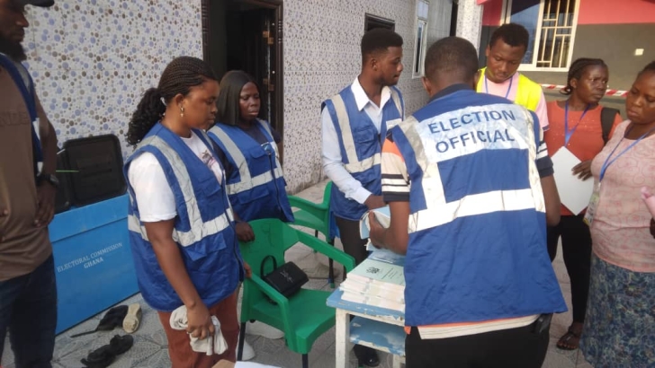 Arrancan elecciones presidenciales y parlamentarias en Ghana 4 WhatsApp Image 2024 12 07 at 6.44.28 AM