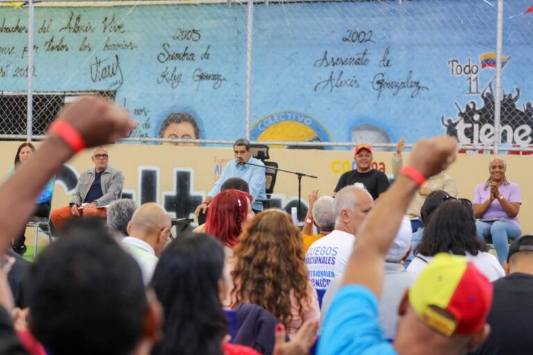 Democracia participativa: el llamado del presidente Maduro para el 15 de diciembre 1 maduro 11