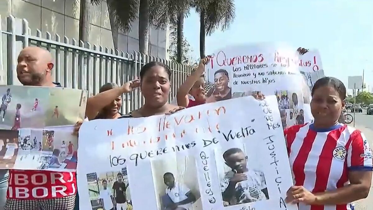 Plantones en Quito y Guayaquil para exigir búsqueda de menores desaparecidos 6 menores ecuador