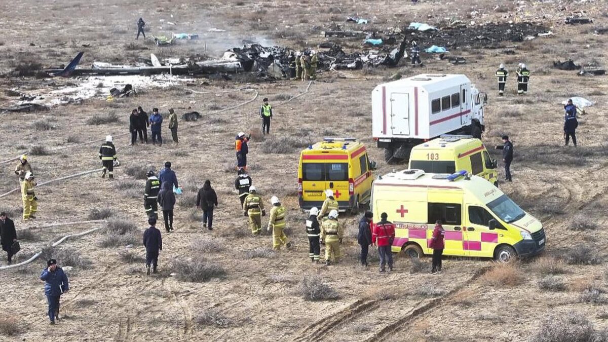 Mandatarios envían condolencias a Azerbaiyán tras el accidente aéreo que ha dejado 38 fallecidos 8 otra por