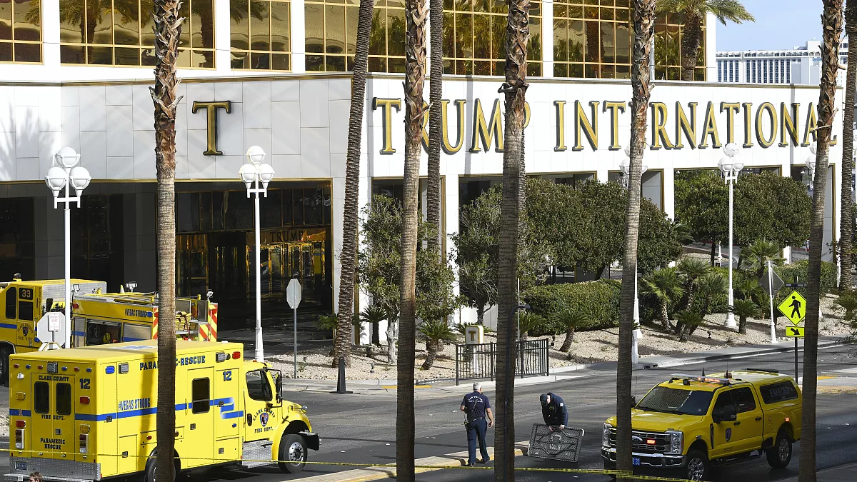 Explota vehículo frente al Hotel Trump de Las Vegas 2 1200x675 cmsv2 a342f9d1 3910 5acc b763 212586063b9d 8944244