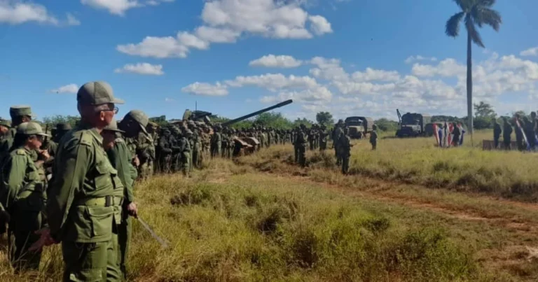 Cuba investiga las causas de una explosión en almacén militar en Holguín 1 1736260692 explota almacen material guerra far holguin producto incendio