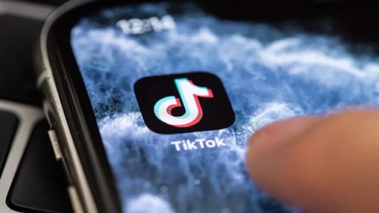 Familias demandan a TikTok por muerte de adolescentes en Francia 1 24