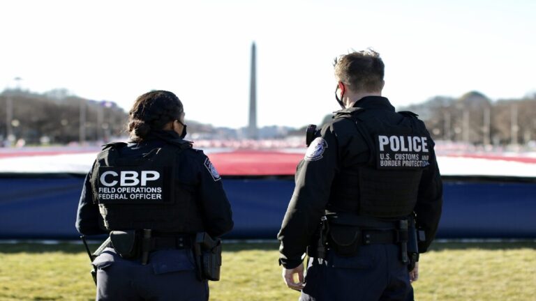 Donald Trump cierra aplicación para coordinar citas de solicitudes de asilo CBP One 1 Declararé una emergencia nacional en nuestra frontera sur. Foto @CBP