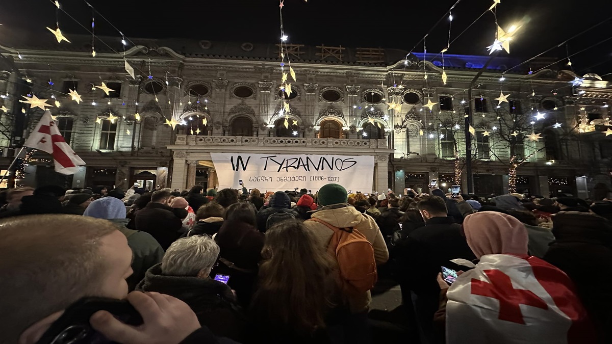 Georgia: Convocan a paro nacional de tres horas para exigir nuevos comicios parlamentarios 4 473330589 2827602857410497 5105714660491299256 n