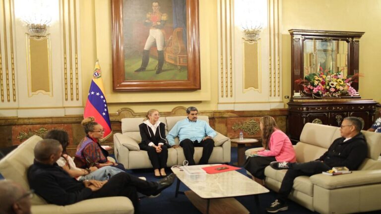 Presidente de Venezuela se reúne con familiares de Piedad Córdoba para rendirle homenaje 1 666