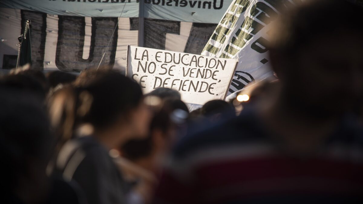 Argentina: Gobierno recorta estudios científicos y eliminará fondos como el cambio climático 5 ar