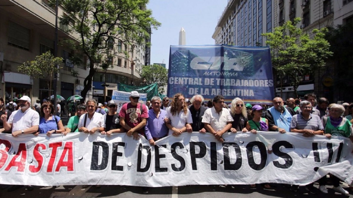 Rechazan nuevas medidas de Milei contra empleo en sector público de Argentina 6 argentina protesta despidos gobierno milei