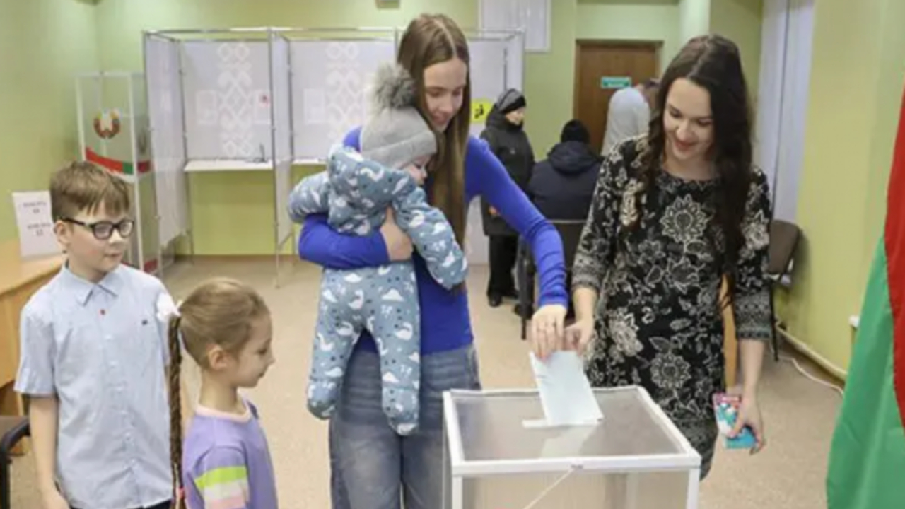 Venezuela felicita a Belarús por masiva participación en elecciones presidenciales 9 belarus 1