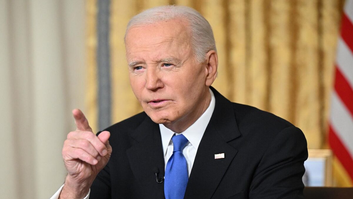 Joe Biden indulta de forma preventiva a varias figuras estadounidenses 6 biden 1