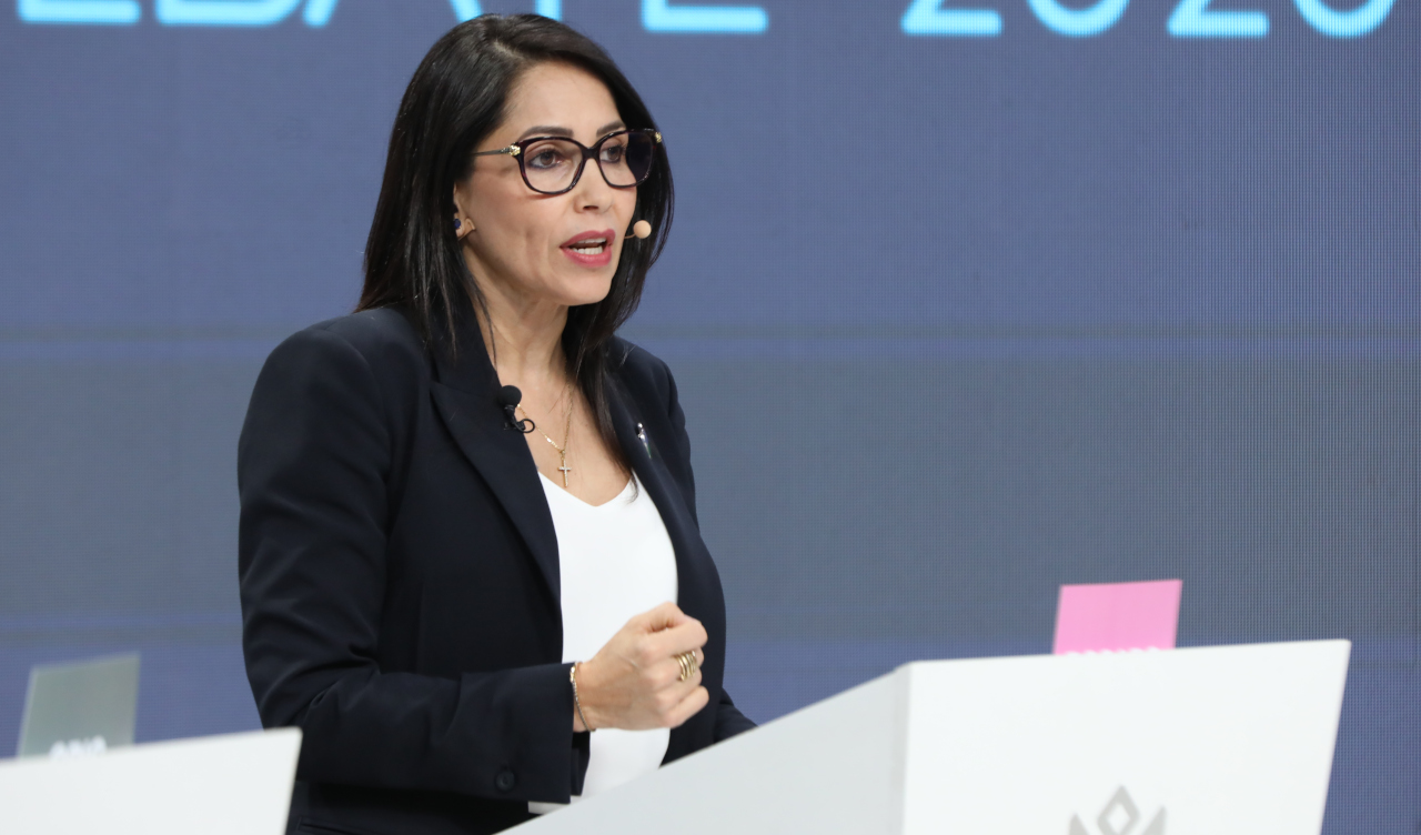 Candidata presidencial opositora de Ecuador pide un debate con Noboa 8 ecuador luisa debate01