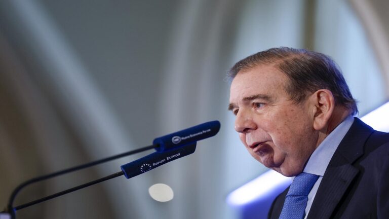 Gobierno de Venezuela emite orden de captura contra opositor de la extrema derecha Edmundo González 1 edmundo gonzalez 1