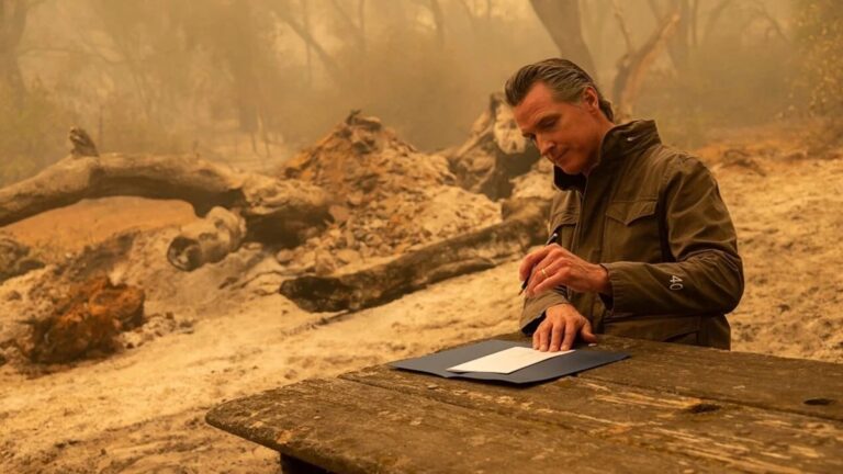 Gobernador de California critica la desinformación de Trump y teme represalias del magnate 1 gavin newsom