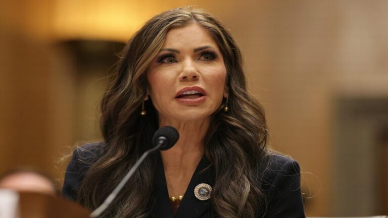 Ratifican a Kristi Noem como secretaria de Seguridad Nacional: Adelante el plan antinmigrantes de Trump 1 kristi