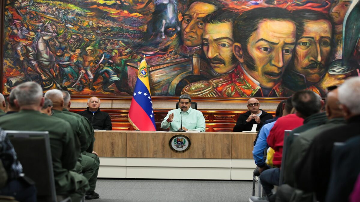 Presidente venezolano denuncia complicidad del Gobierno argentino en planes contra la paz 2 ma