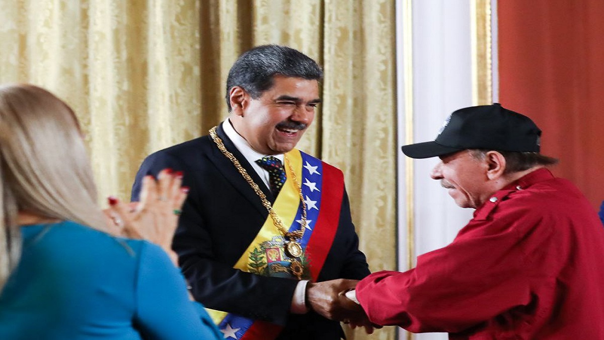 Presidente de Nicaragua celebra victoria del pueblo venezolano con juramentación de Nicolás Maduro 7 maduro juramentacion 1