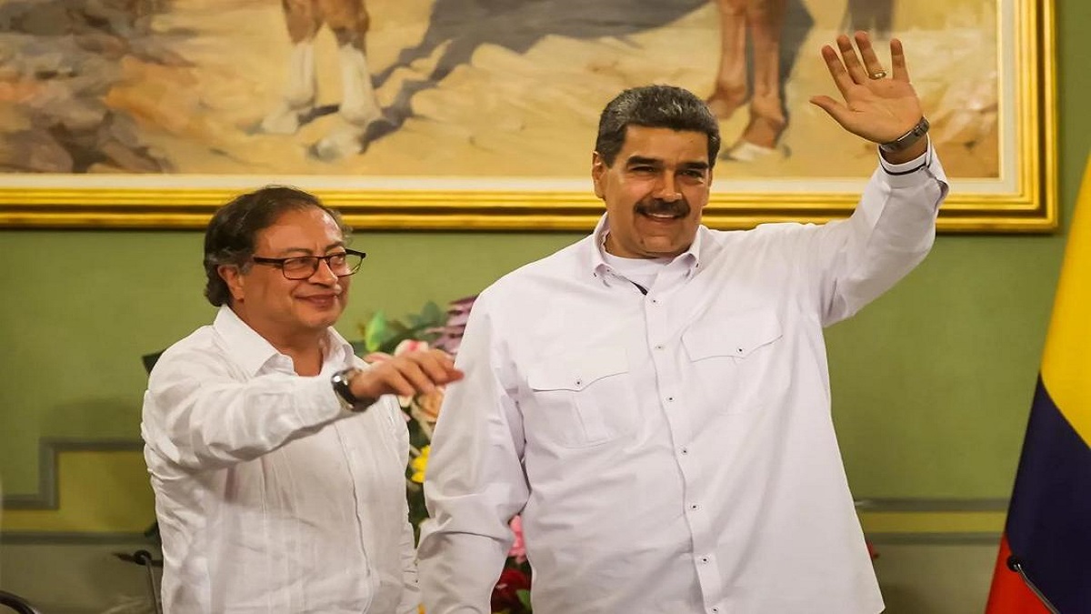 Presidente Maduro respalda a Petro frente a agresiones de EE.UU. contra Colombia 5 nicolas maduro y gustavo petro foto efe