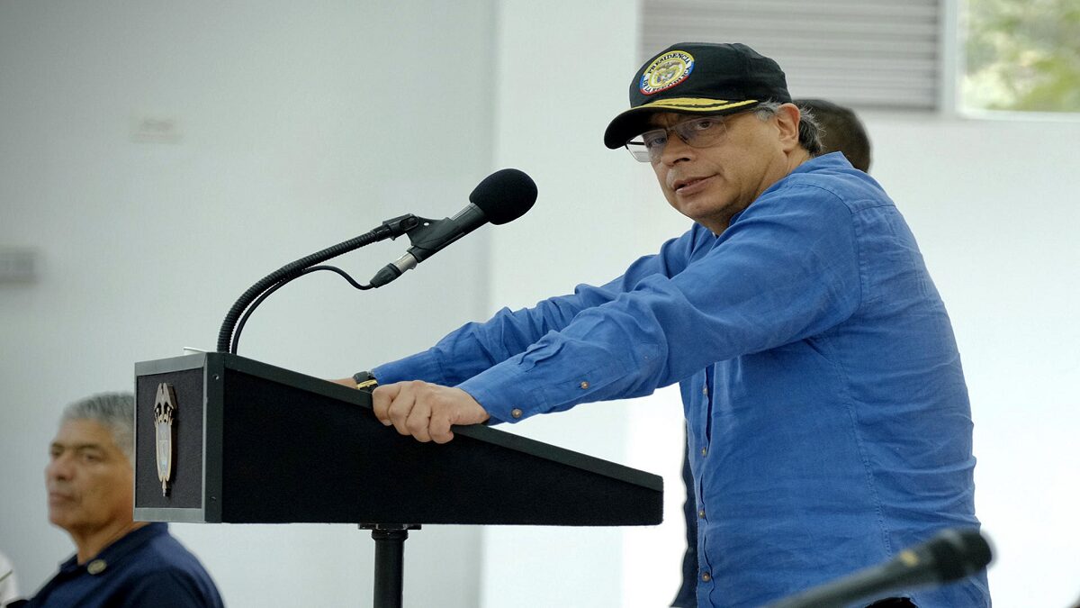 El Partido Liberal abandona la coalición del Gobierno colombiano 3 petro