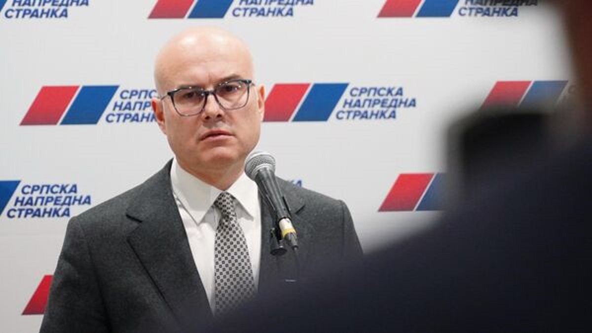 Dimite primer ministro de Serbia en medio de llamados del Gobierno a la calma 8 serbia primer ministro milos vucevic foto sputnik mundo