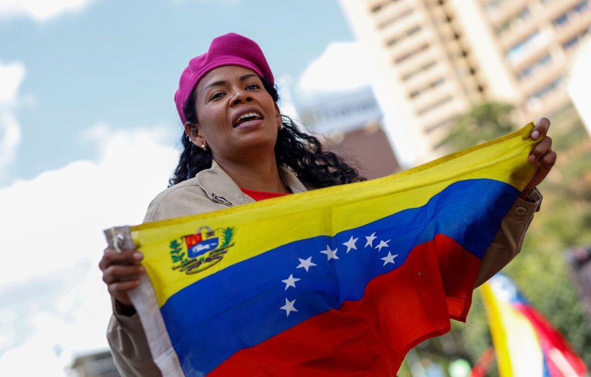 Organizaciones sociales respaldan al Gobierno venezolano y a su presidente Nicolás Maduro 6 veneeee