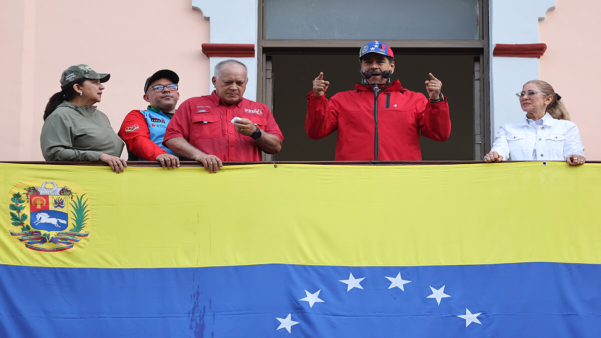 Nicolás Maduro afirma que Venezuela se prepara "permanentemente" para la lucha por la democracia 1 venezuela nicolas maduro