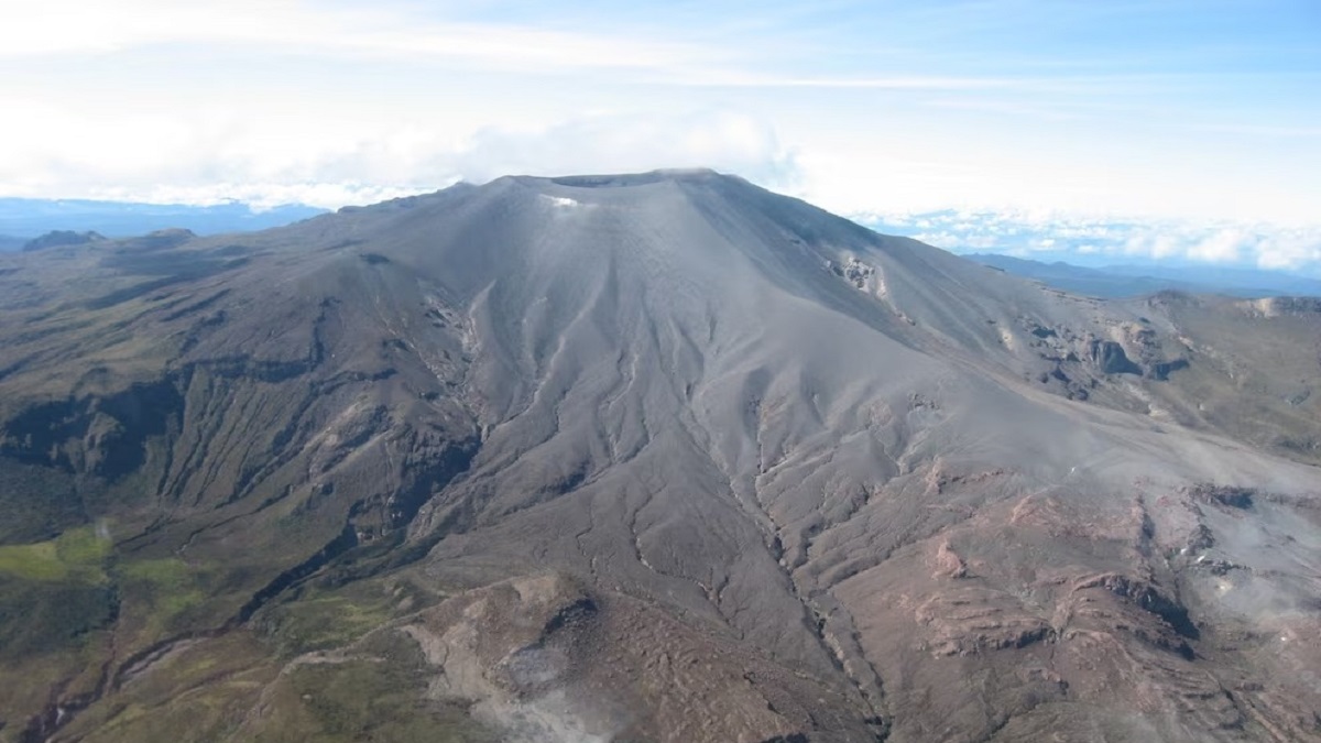Volcán Puracé: Emergencia volcánica amenaza comunidades indígenas en Colombia y activa alerta regional 10 volcan
