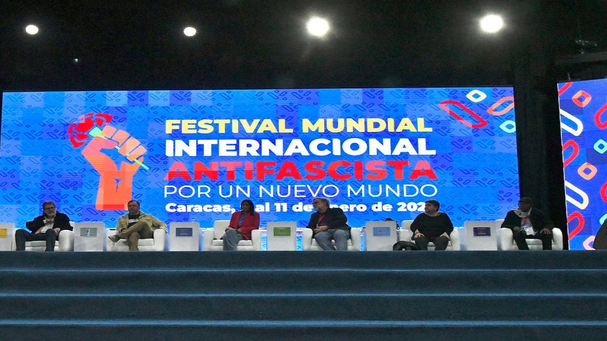 vp delcy rodriguez instalacion festival mundial antifascista