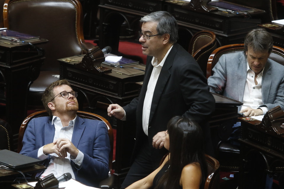 Cámara de Diputados argentina vota a favor de suspensión de elecciones primarias 2 911513 e9a1104