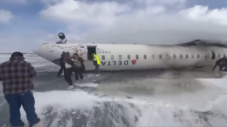 Accidente aéreo en Toronto, Canadá, deja 19 heridos 1 canada
