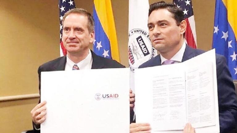 carlos vecchio y mark green