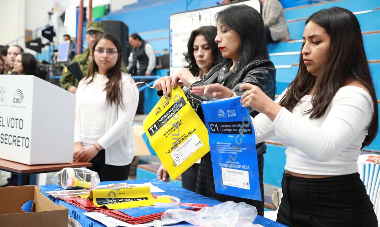 Más de 13.7 millones de ecuatorianos pueden participar este domingo en las elecciones generales 5 ecuador elecciones listos01