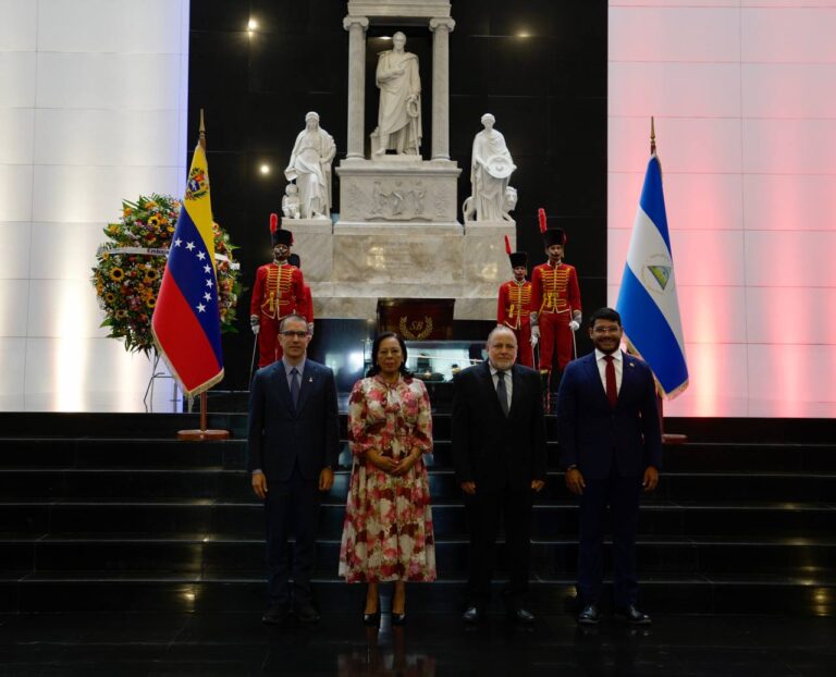 ALBA-TCP rinde homenaje a Augusto C. Sandino en aniversario de su asesinato 39 gkufi2bx0aa9old