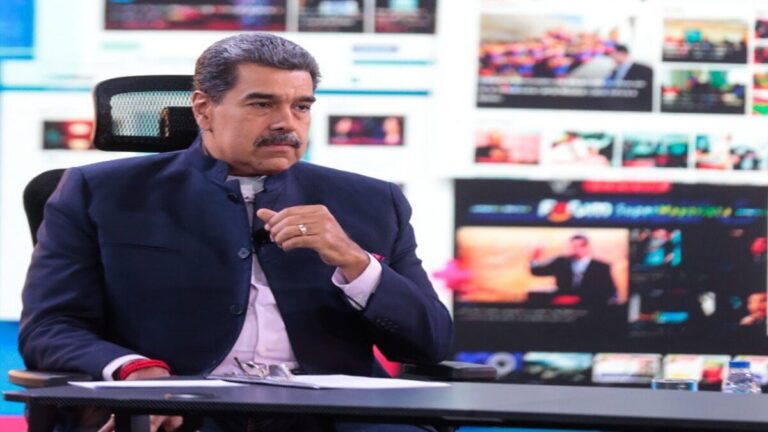 Presidente Maduro denuncia que Milei es títere de los poderes mundiales y criptoestafador 1 maduroooo 1