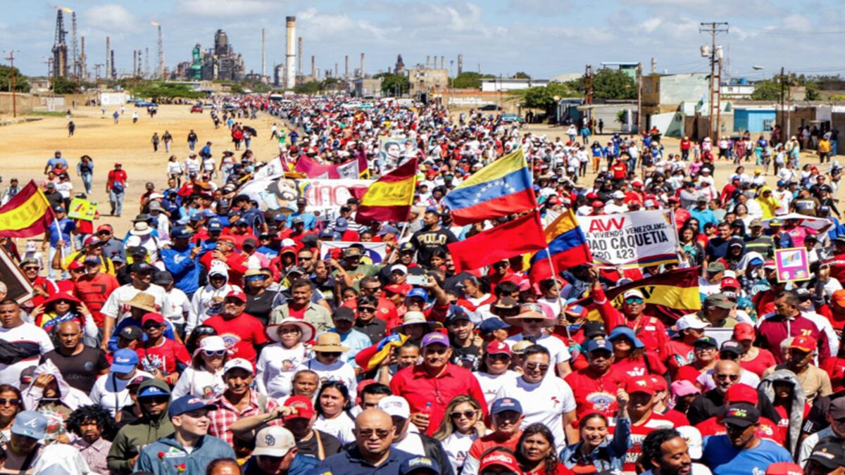 Venezolanos recuerdan legado de Alí Primera con claveles rojos y canciones 7 marcha de los claveles rojos ali