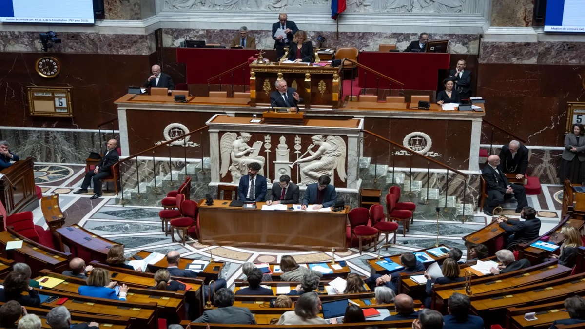Senado francés aprueba presupuesto de 2025 9 parlamento frances ef