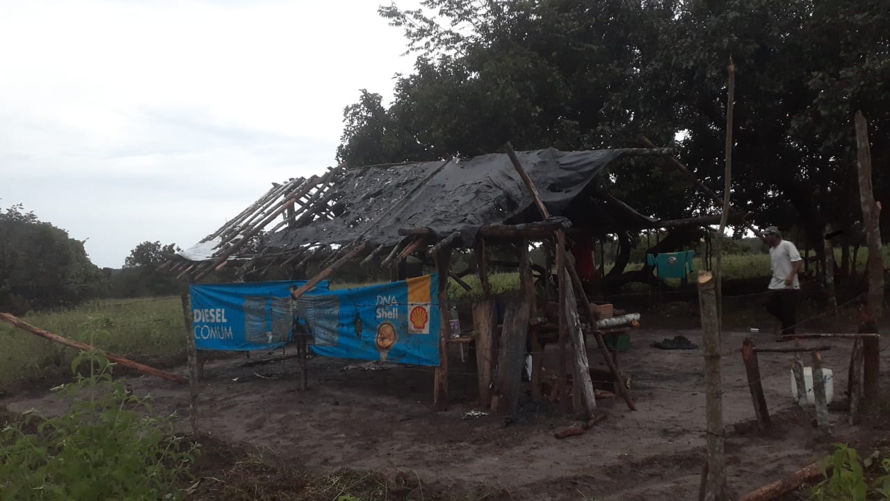 Policía brasileña desaloja campamento campesino del MST sin autorización judicial 4 policia brasilena
