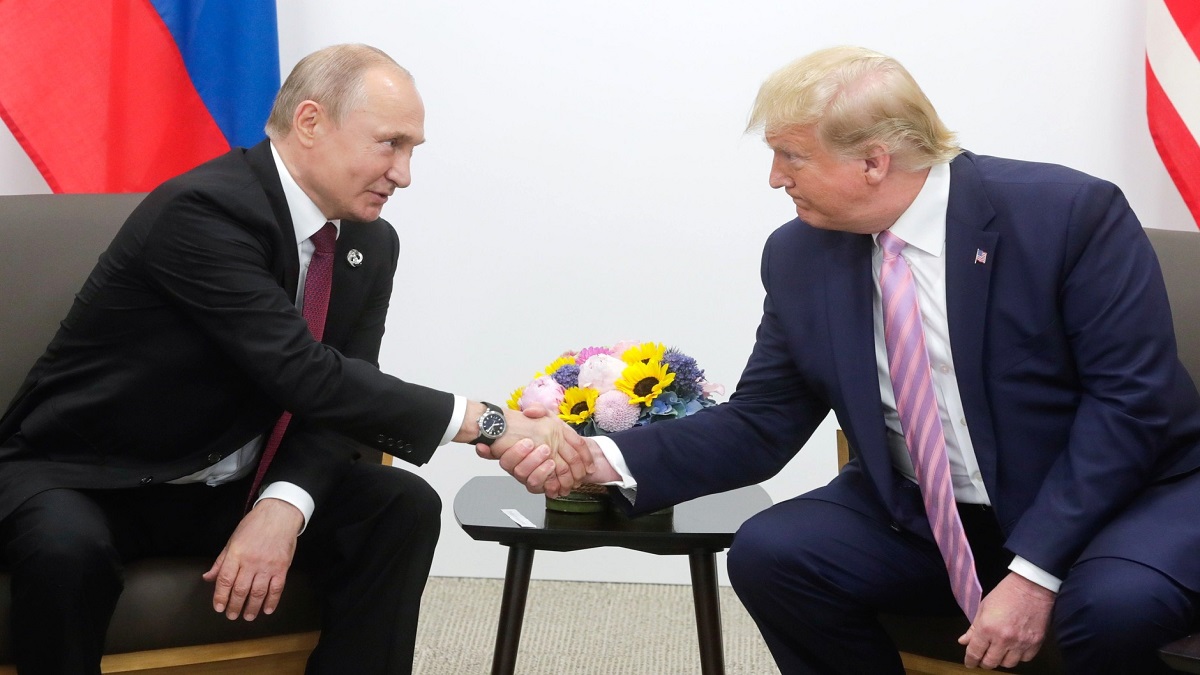 Trump podría asistir al Día de la Victoria en Moscú y reunirse con Putin 4 putin y trump foto kremlin