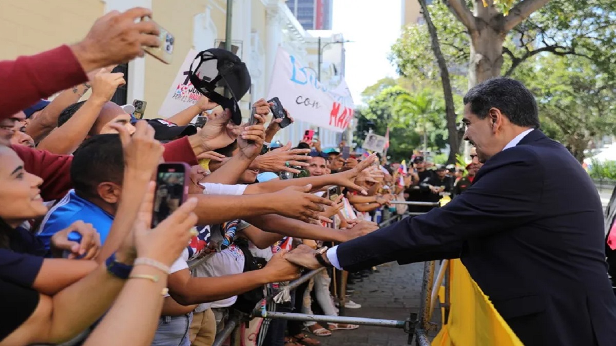 venezuela presidente nicolas maduro dialogo pueblo foto prensa presidencial