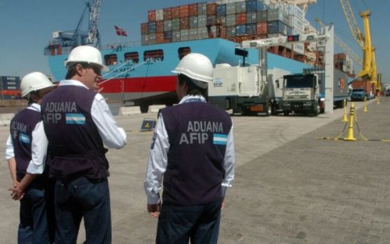 Sindicato aduanero argentino se declara en paro por mejores beneficios laborales 1 03720150924072617 ori