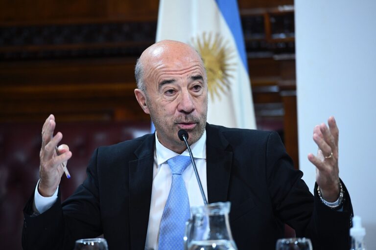 Laborde: "Milei está destruyendo la democracia" 1 20220609cs09 comision acuerdos illia 1